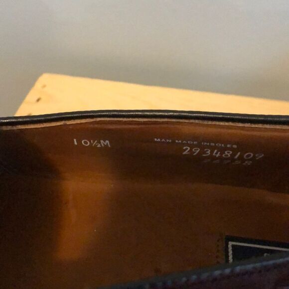Bostonian Classic Loafers w/Stretchers main image 7
